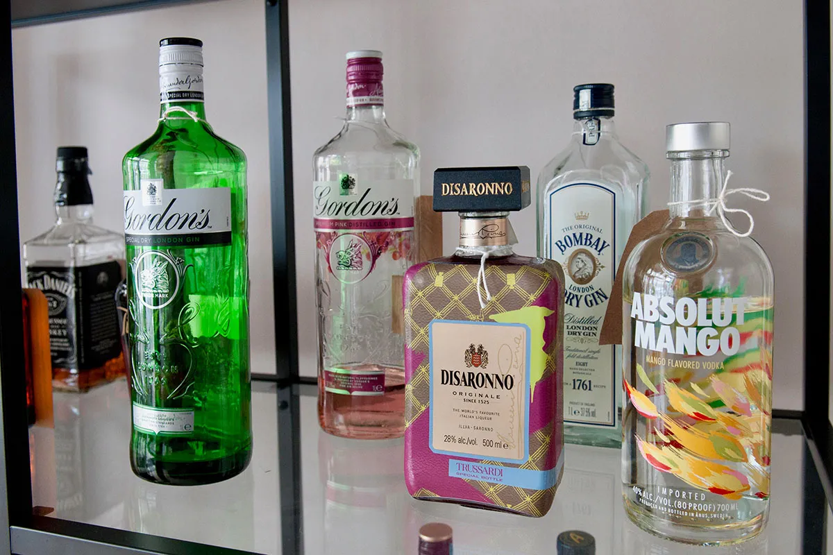 Honesty bar