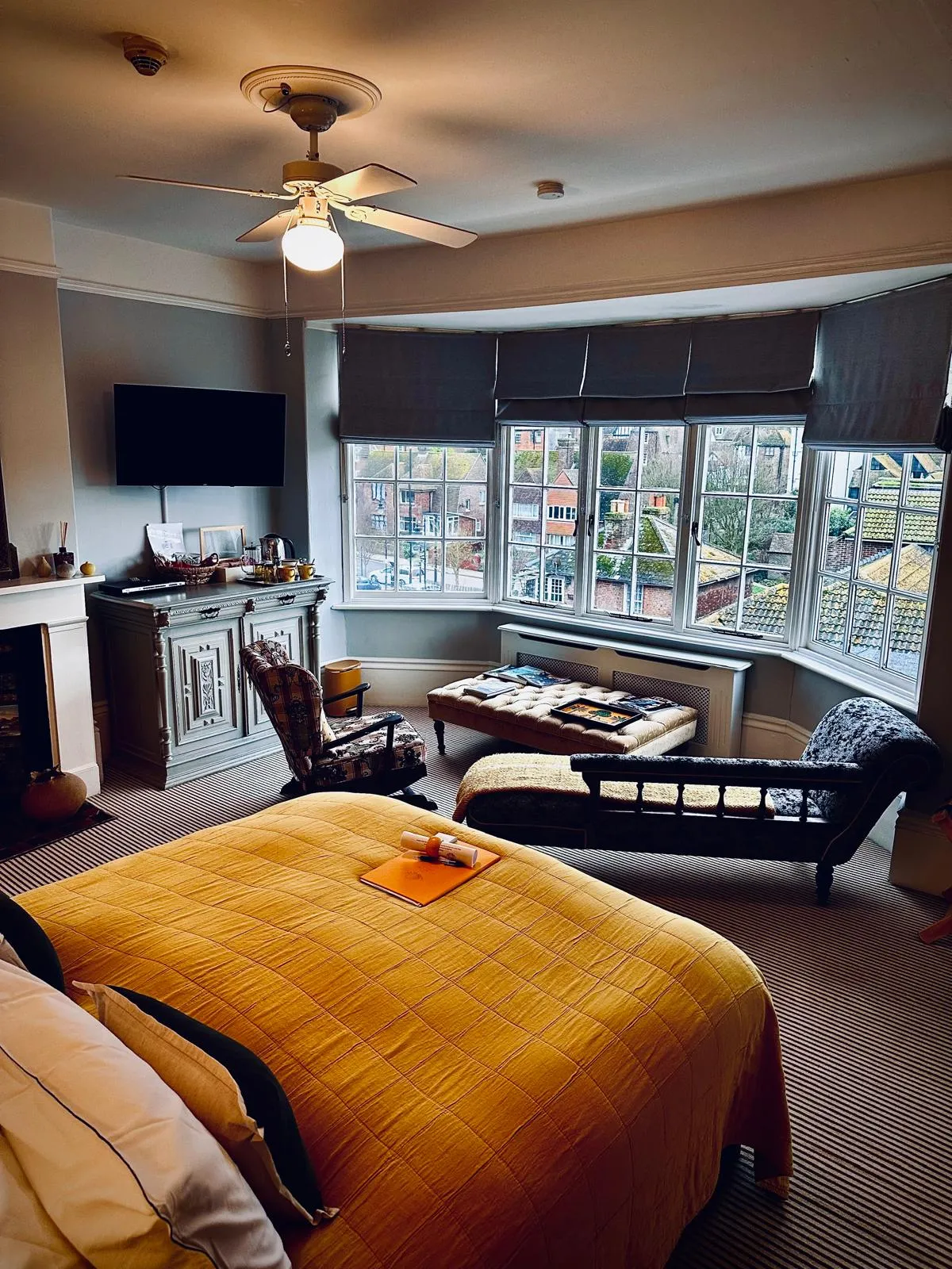 Yellow room bed with window